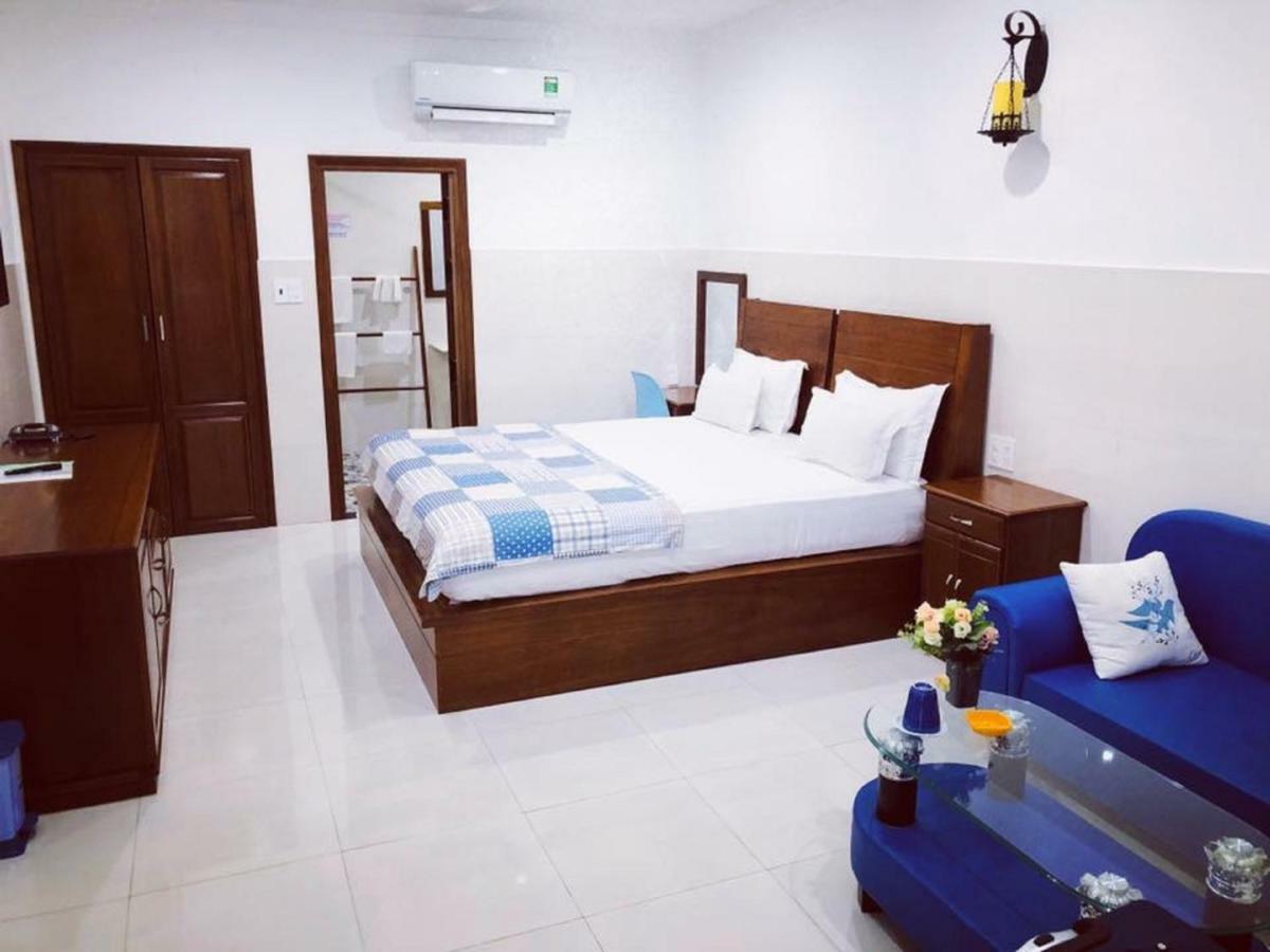 Konklor Hotel Kon Tum Eksteriør billede
